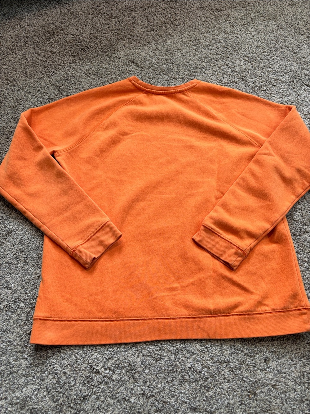 Peloton Crewneck Sweatshirt size large - Picture 3 of 5